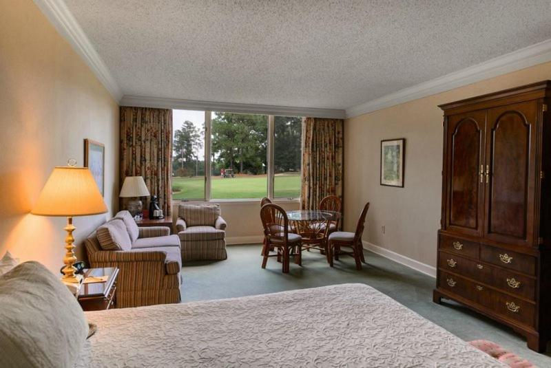 The Inn At Houndslake Aiken Exteriör bild