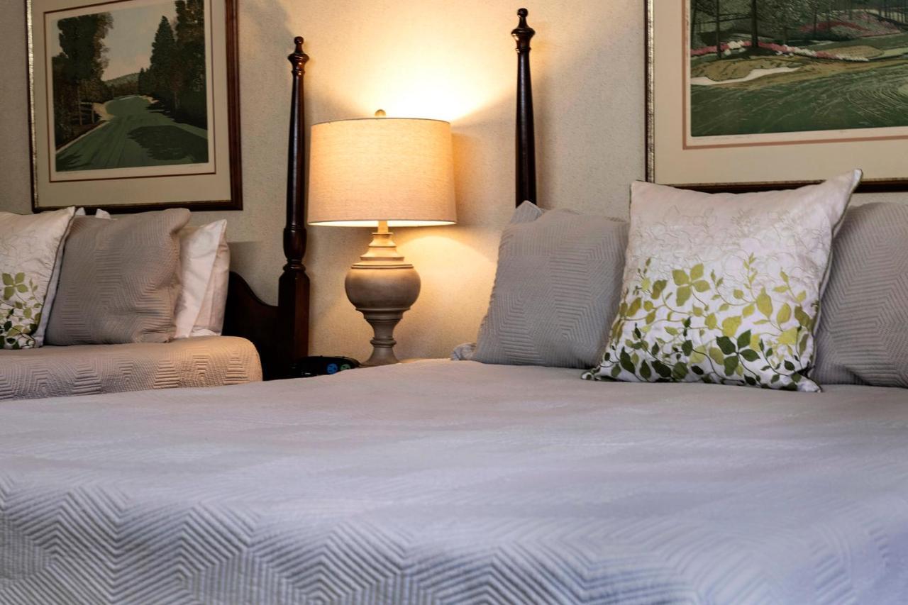 The Inn At Houndslake Aiken Exteriör bild