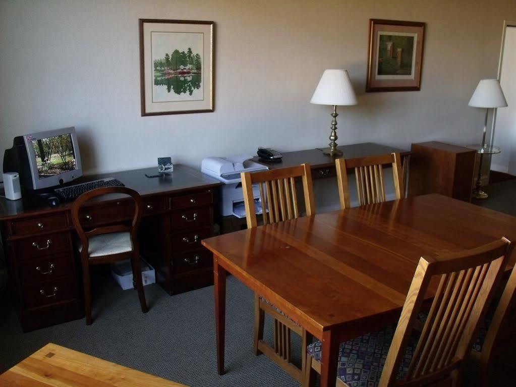 The Inn At Houndslake Aiken Exteriör bild